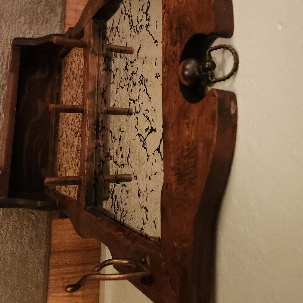 🔨Vintage 1950's Wooden Mirrored Wall Cork Board Rack Shelf Handmade 🔨